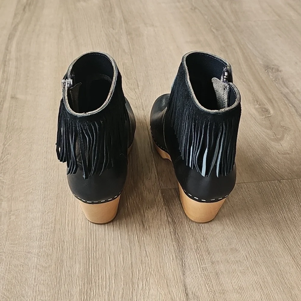 Swedish Hasbeens Black Ankle Boots with Fringe Size 37 - Picture 6 of 7